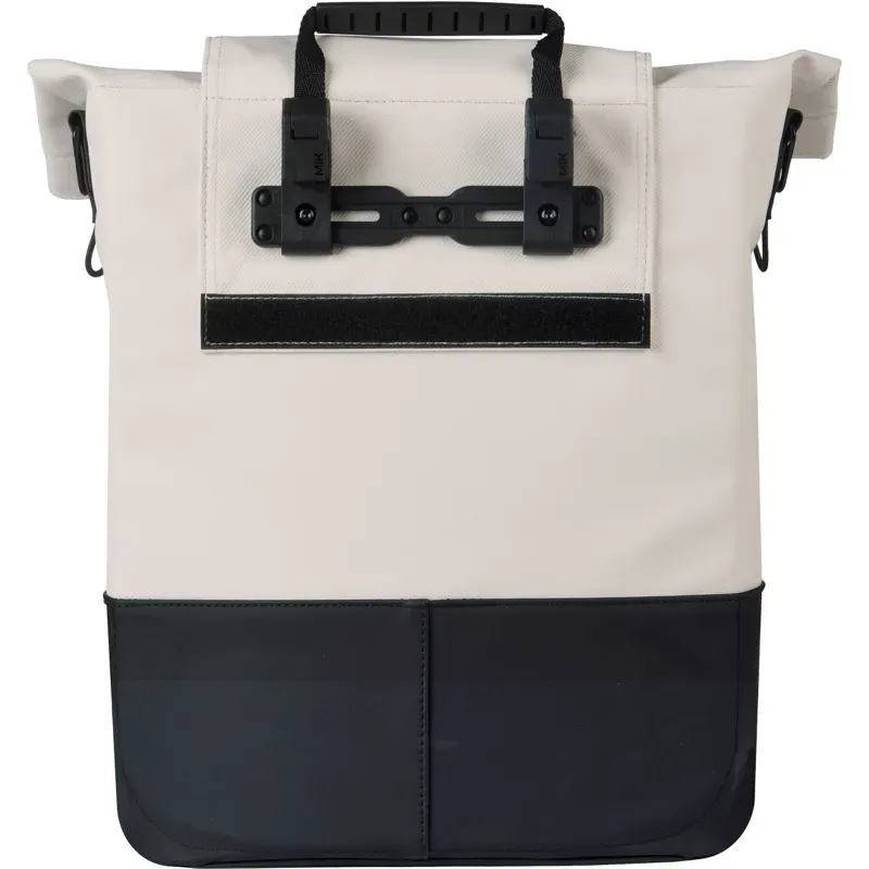 Basil Cove 14-16 litre MIK Hook Shopper in Off-White/Black-3