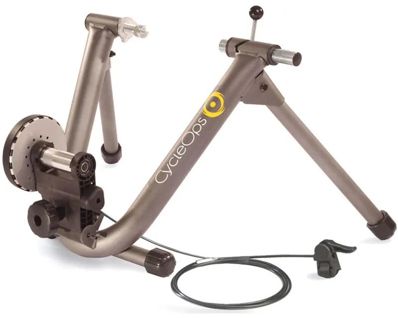 Cycleops Mag Plus Turbo Trainer w/Remote