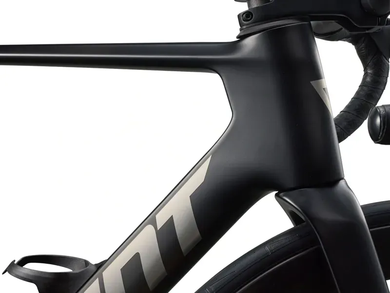 Giant Propel Advanced 1 Aero Road Bike in Carbon-4