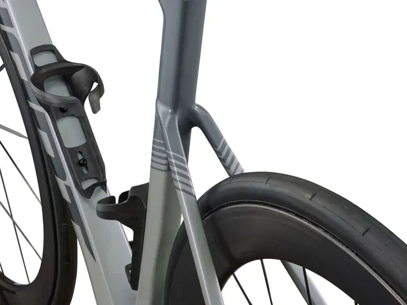 Giant Propel Advanced Pro-DA Aero Road Bike in Supernova Grey-5