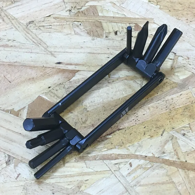 MPart MT8 Multi Tool in Black