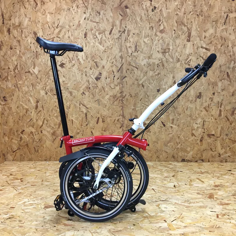 Brompton H6L ex-demo folding bike in Red and White