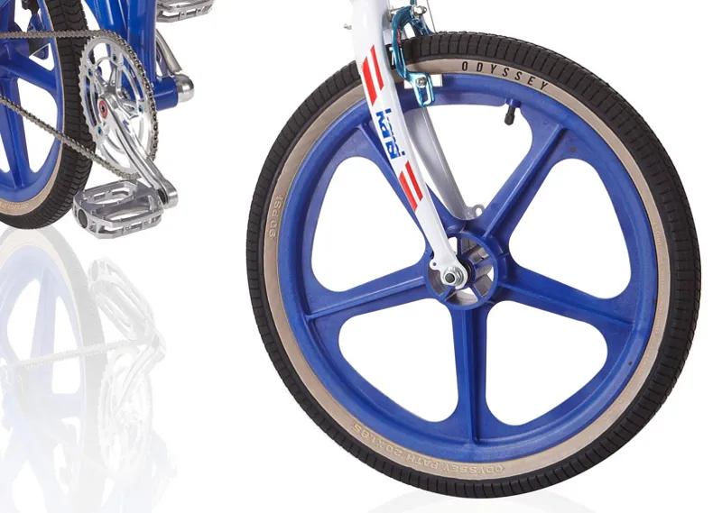 Kansi F20 Ltd Edition-3