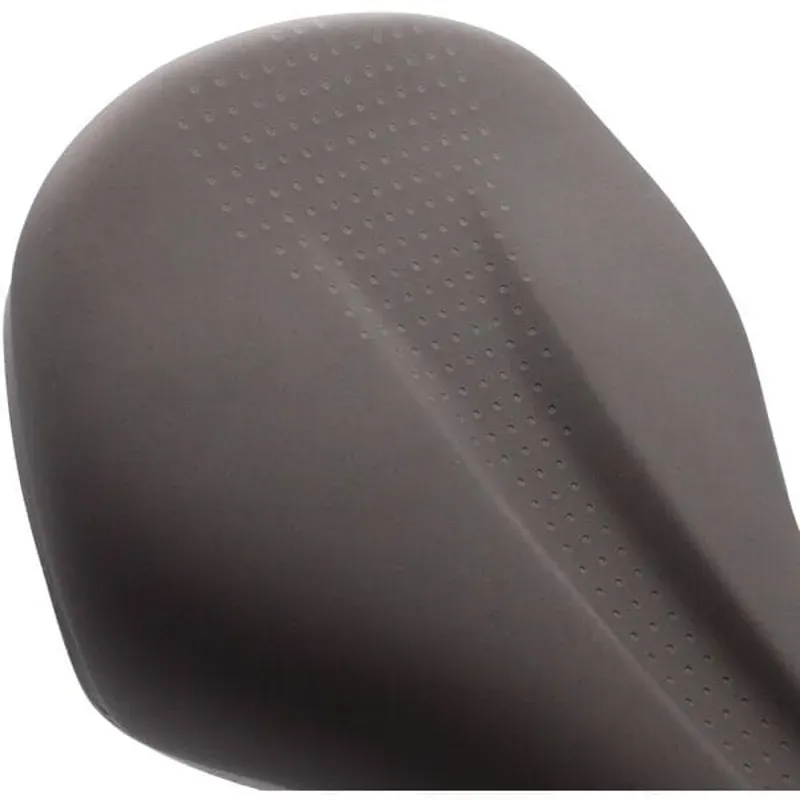 Madison Flux-E Sweep saddle in Black-3