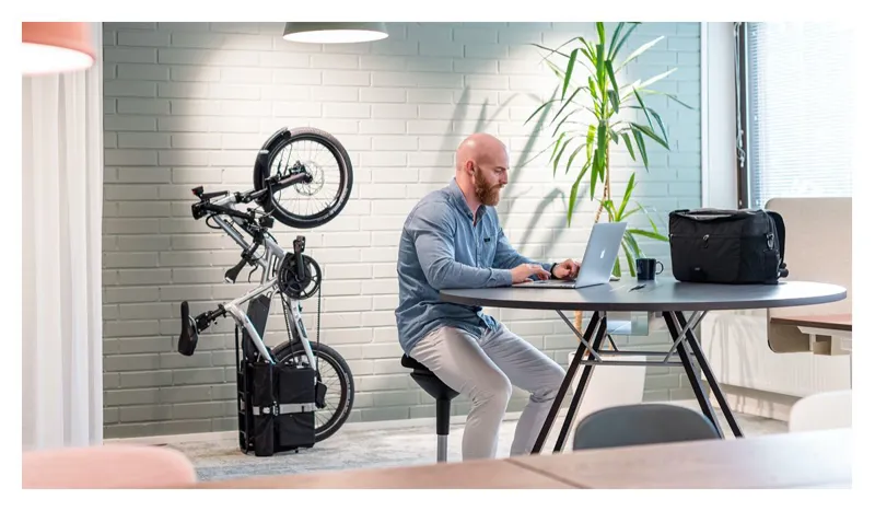 Tern HSD P9 Cargo eBike in Blue-4