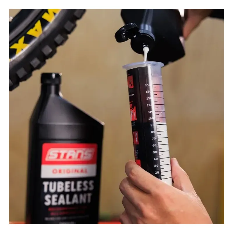 Stans NoTubes Tyre Sealant Injector-6