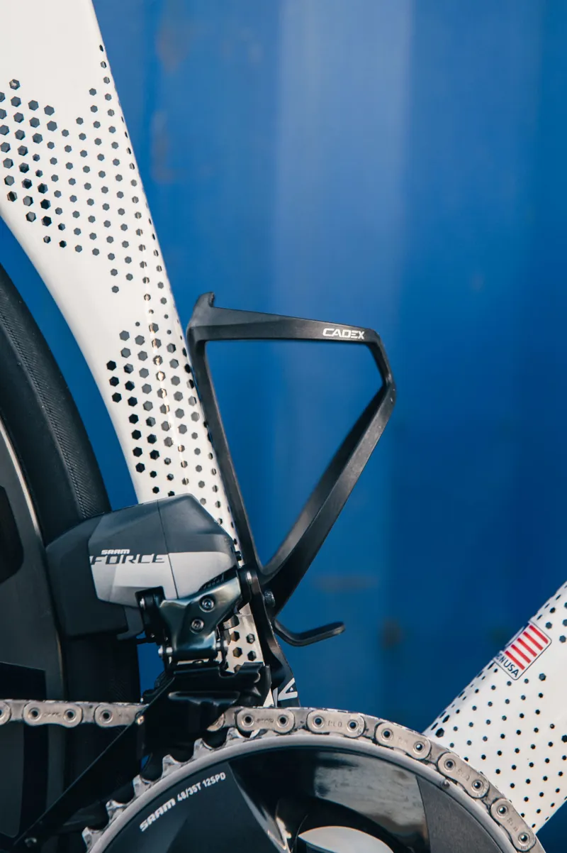 Cadex Carbon Water Bottle Cage -7