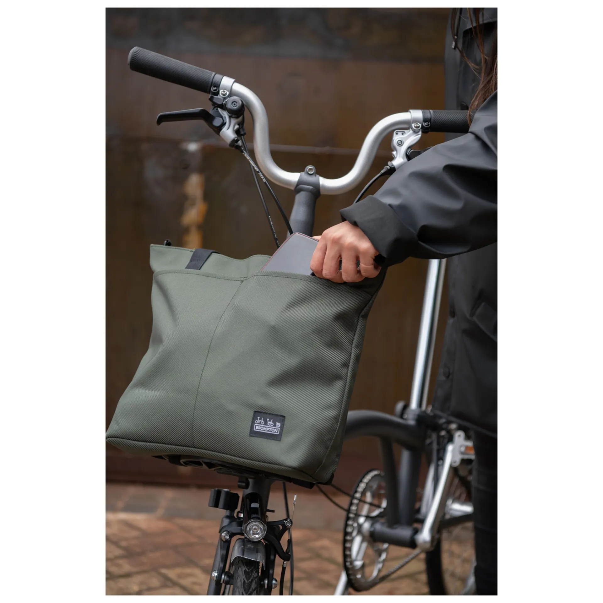 Brompton Borough Tote Bag Small in Olive