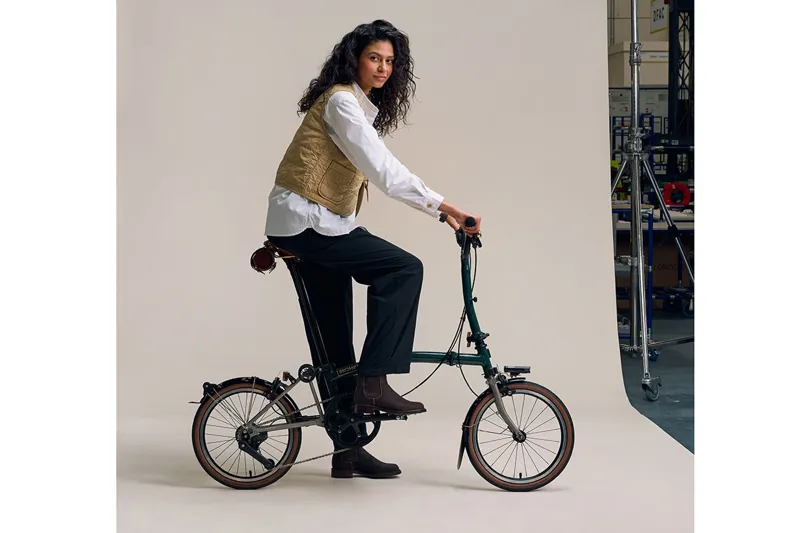 Brompton P-Line Brompton x Bremont x Cheaney Limited Edition-8