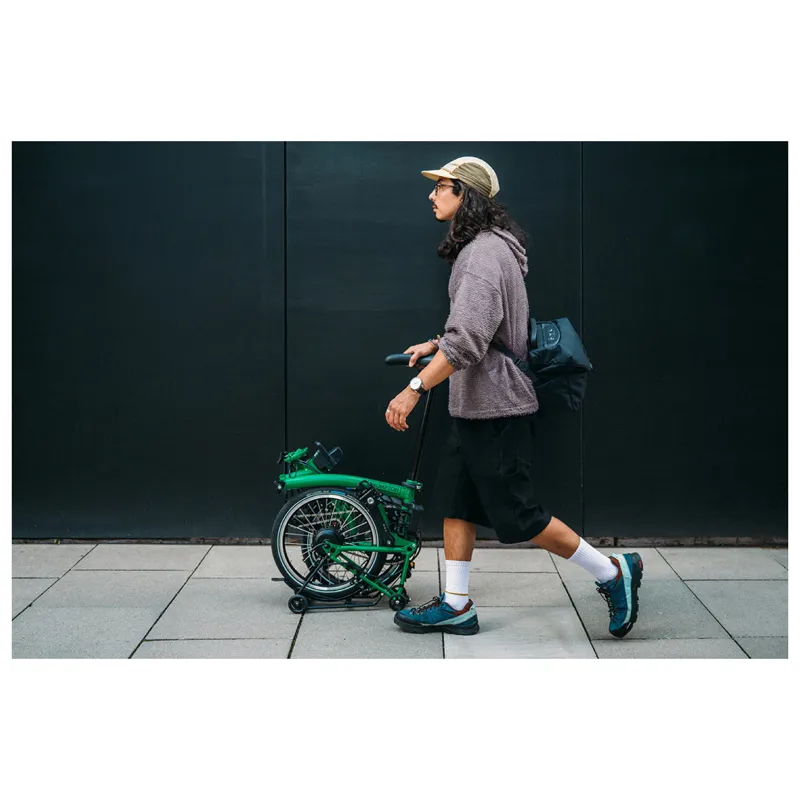 Brompton C Line Electric 4 speed Folding Bike in Palm Green-2
