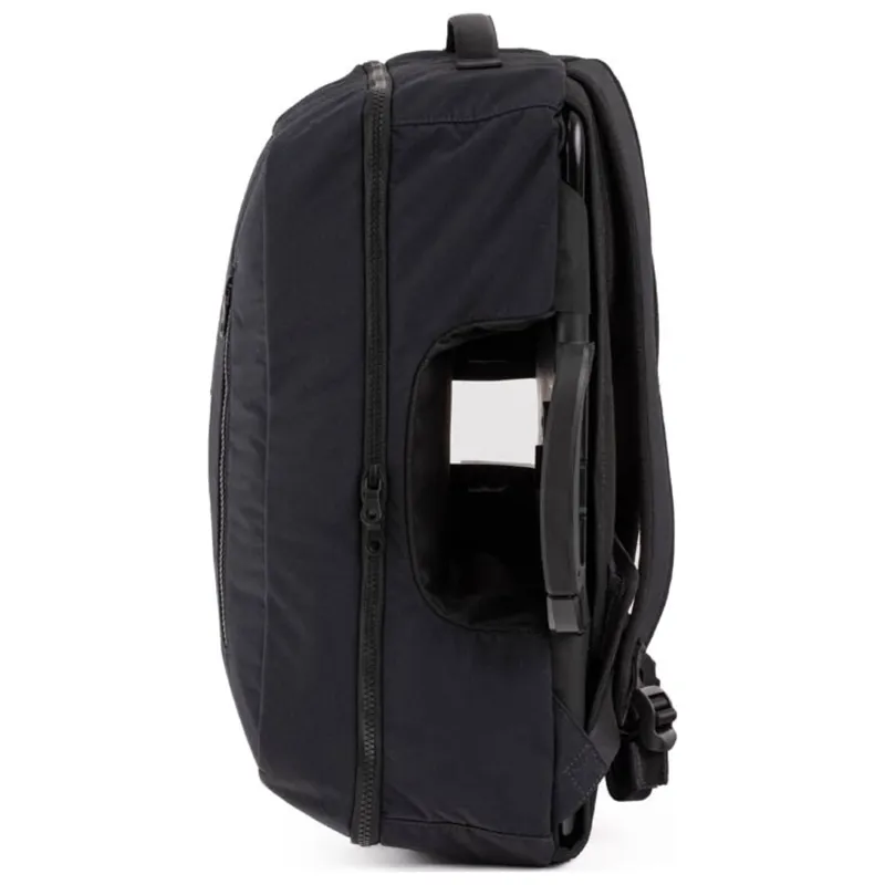 Brompton Electric Backpack Medium in Black-5