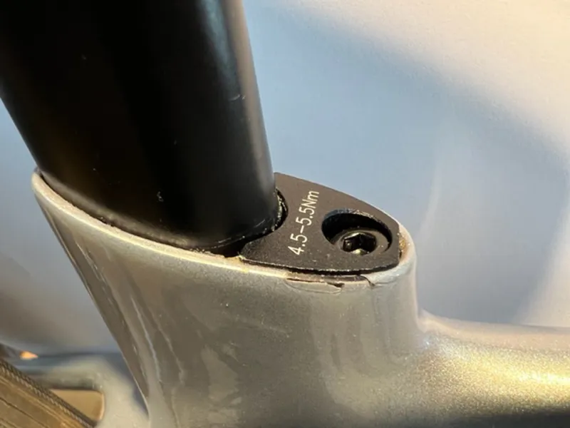 2021 Liv Langma Advanced 2 Disc Road Bike in Silver-1