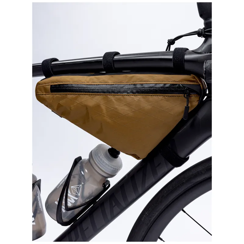 Mission Workshop Slice Frame Bag - Coyote VX-1