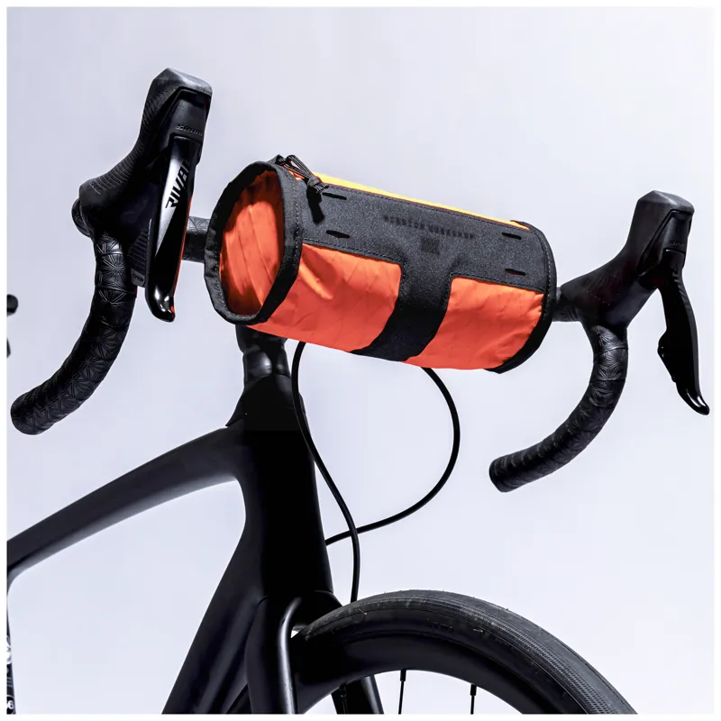 Mission Workshop Toro Handlebar Bag - Black Camo-4