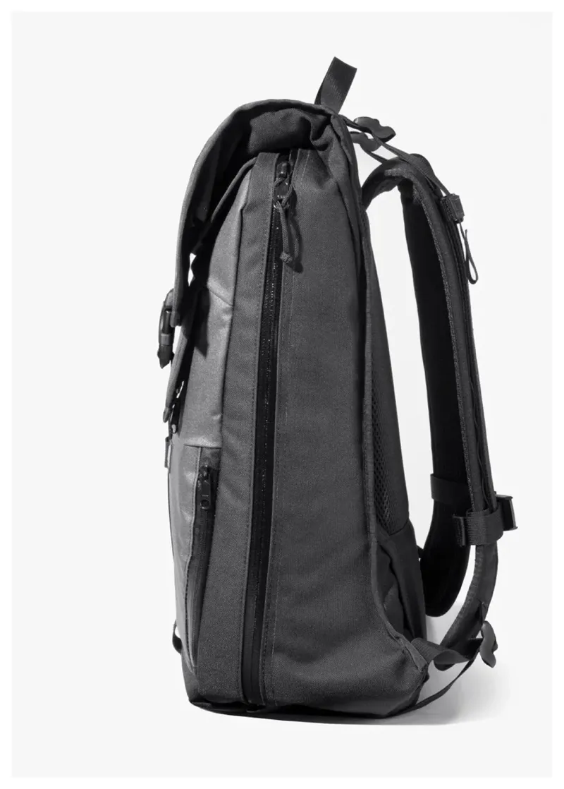 Mission Workshop Vandal Expanding Cargo Pack - HT500 in Grey-5