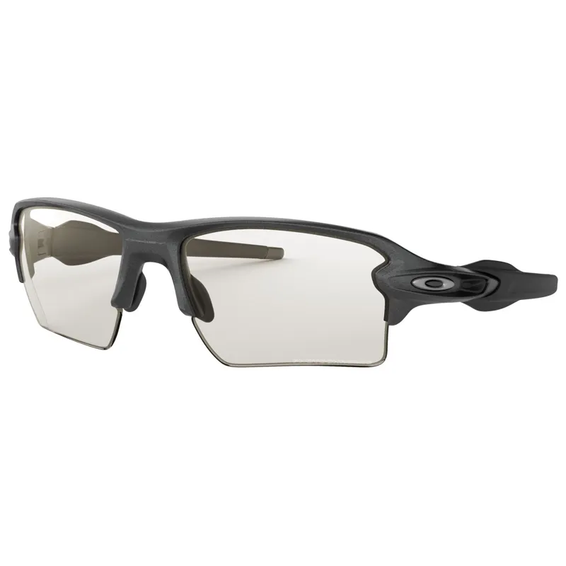 Oakley Flak 2.0 XL - Steel / Clear to Black Iridium Photochromic Lens