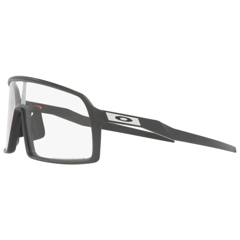 Oakley Sutro - Carbon Frame / Clear To Black Iridium Photochromic Lens-11