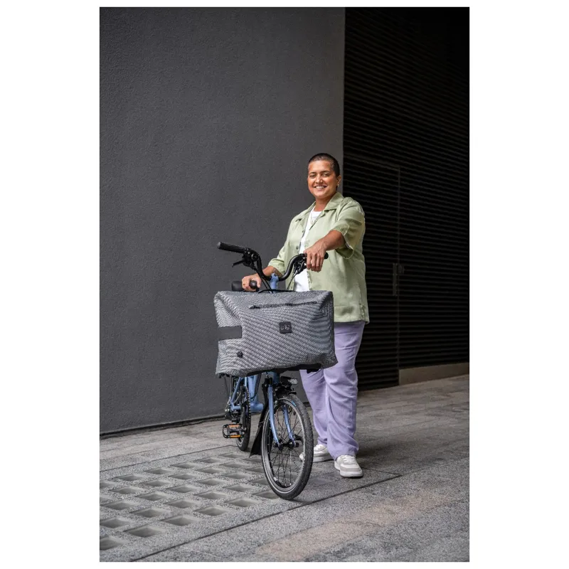 Brompton Borough Waterproof Backpack in Graphite-11