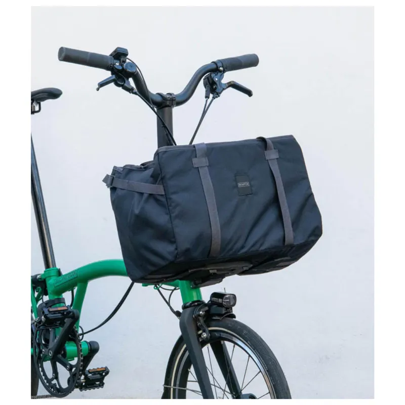 Brompton Electric Basket Large in Black-8