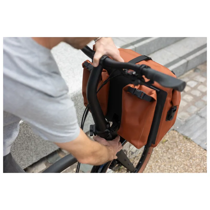 Brompton WaterProof RollTop Large Pannier Bag in Copper-7