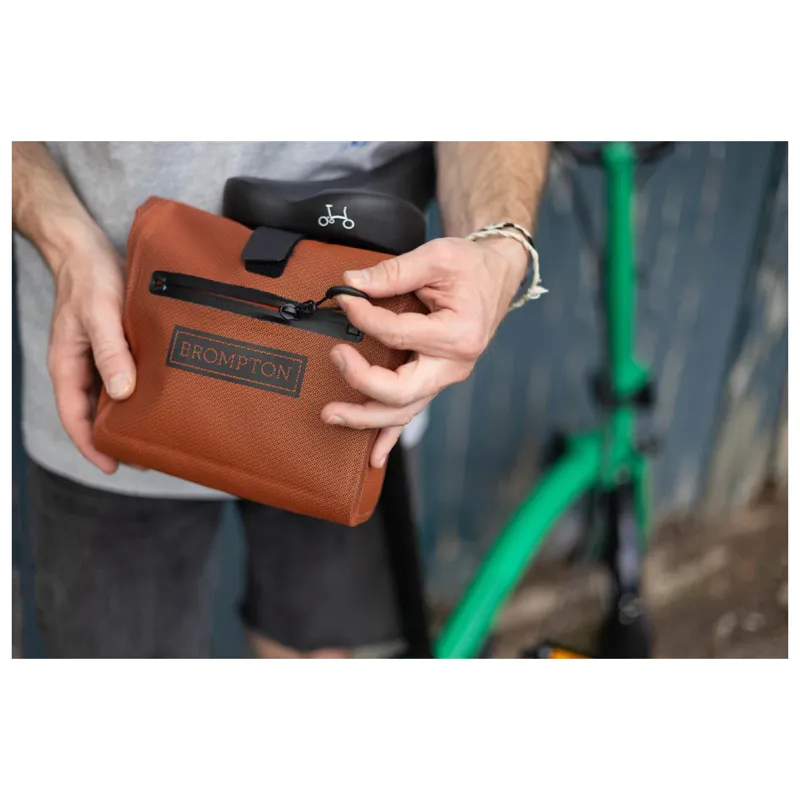Brompton Waterproof Pouch Handlebar Bag in Copper-5