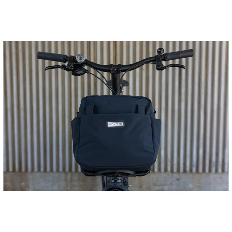 Brompton Tote Bag Small in Black-10