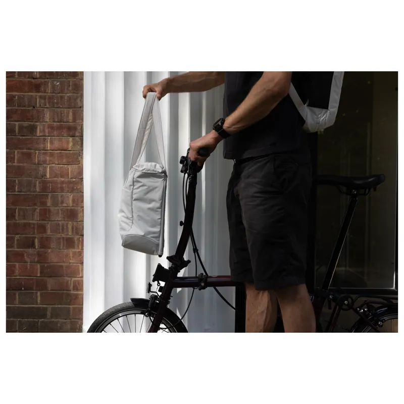 Brompton Tote Bag Medium in Ivory-12