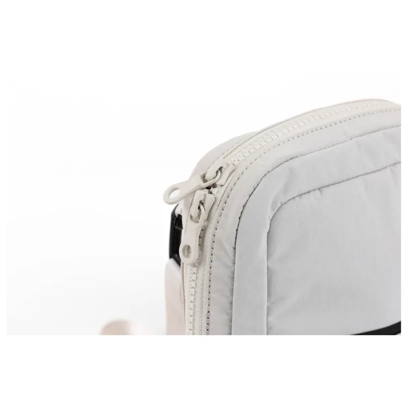 Brompton Zip Pouch Handlebar/Saddle/Shoulder Bag in Ivory-3