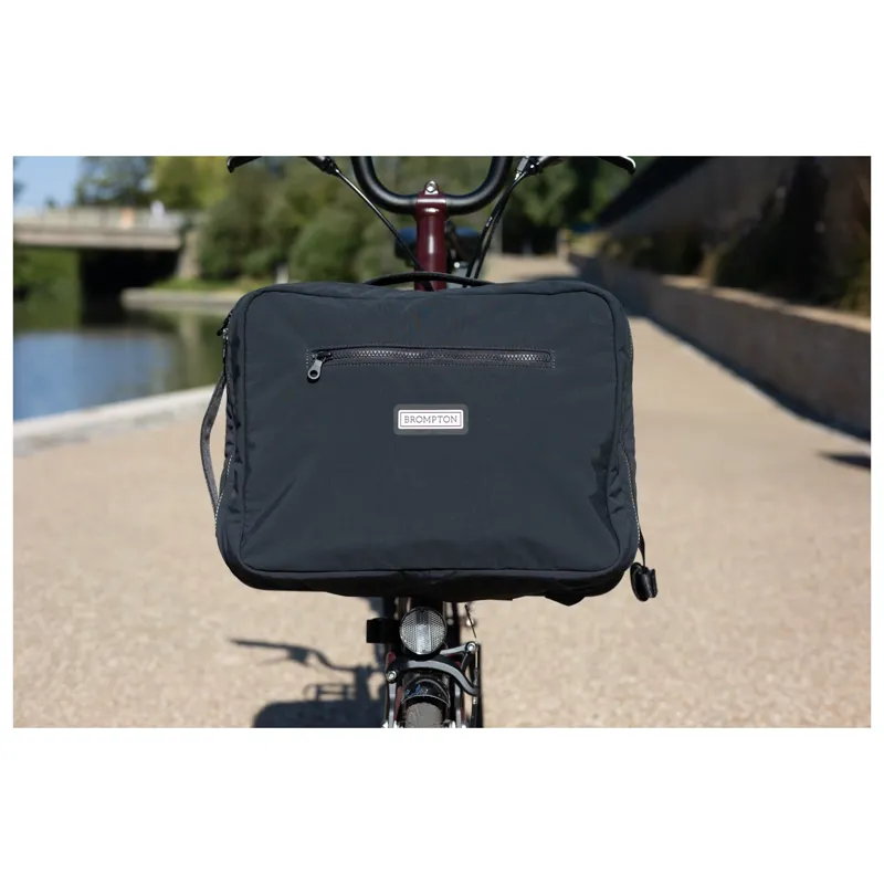 Brompton Backpack Medium Pannier Bag in Black-2