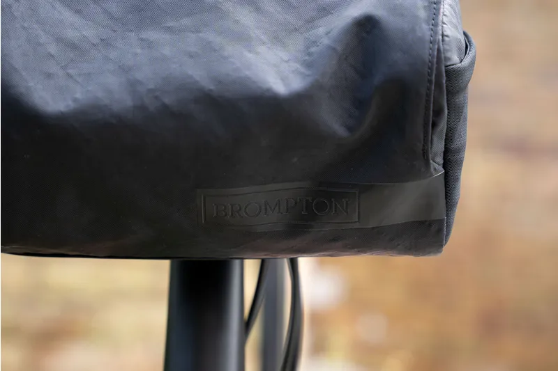 Brompton Bar Bag in Anthracite-12
