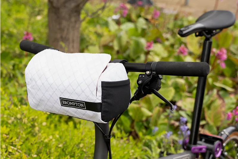 Brompton Bar Bag in White