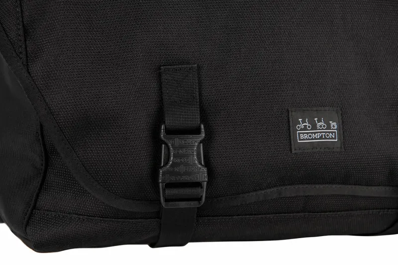 Brompton Metro Messenger Bag Large Front Pannier-3