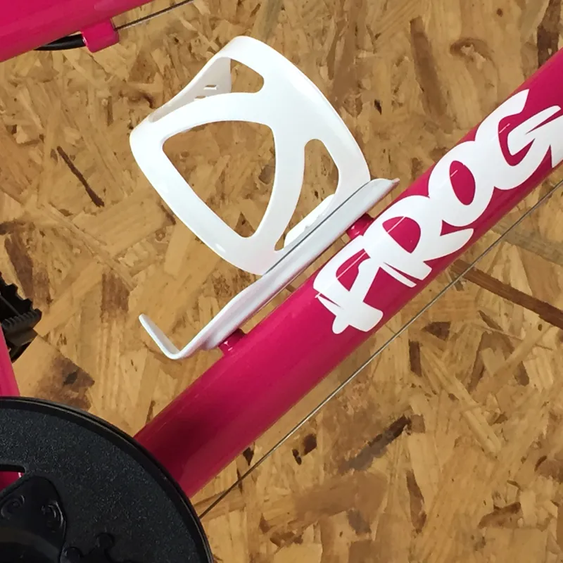 Frog Bottle Cage Side Entry in White