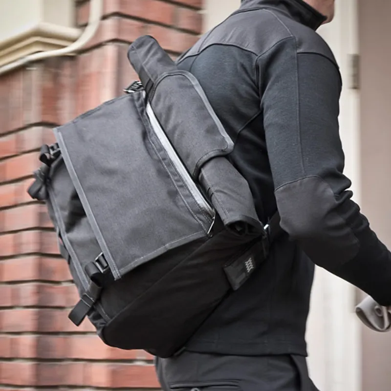 Mission Workshop Messenger Rummy bag in Black-5
