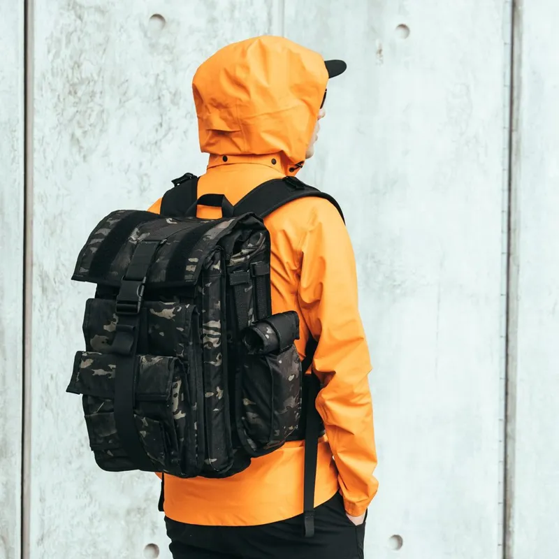 Mission Workshop ARKIV Vertical Roll in VX Slate-6