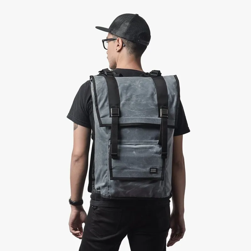 MISSION WORKSHOP Fitzroy 40ℓ グレー 米国製 Amazon.co.jp: Mission Workshop フィッツロイ 40L (2,500立方